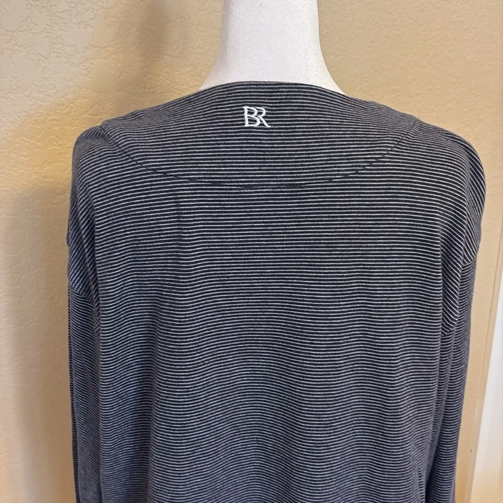 Banana‎ Republic Navy Striped Shirt. Size Medium